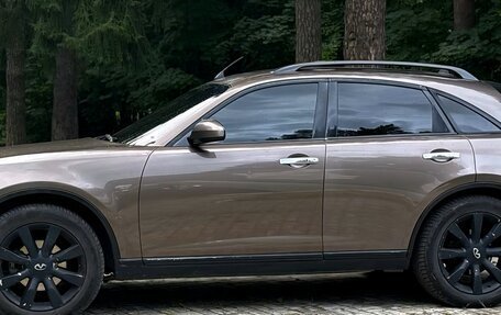 Infiniti FX I, 2003 год, 730 000 рублей, 3 фотография