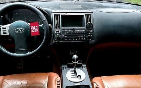 Infiniti FX I, 2003 год, 730 000 рублей, 7 фотография