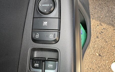 KIA Sportage IV рестайлинг, 2019 год, 2 000 000 рублей, 11 фотография