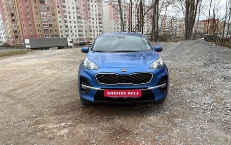 KIA Sportage IV рестайлинг, 2019 год, 2 000 000 рублей, 2 фотография