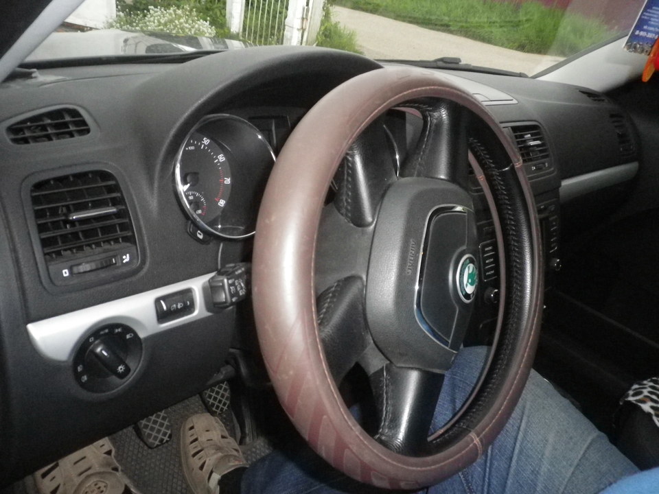 Skoda Yeti I, 2013 год, 950 000 рублей, 3 фотография