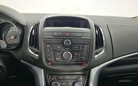 Opel Zafira C рестайлинг, 2014 год, 858 000 рублей, 11 фотография