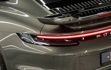 Porsche 911, 2021 год, 23 900 000 рублей, 15 фотография