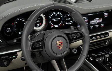 Porsche 911, 2021 год, 23 900 000 рублей, 22 фотография