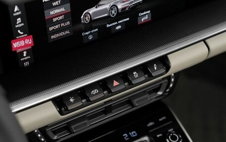 Porsche 911, 2021 год, 23 900 000 рублей, 29 фотография