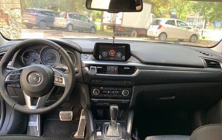 Mazda 6, 2015 год, 1 650 000 рублей, 11 фотография