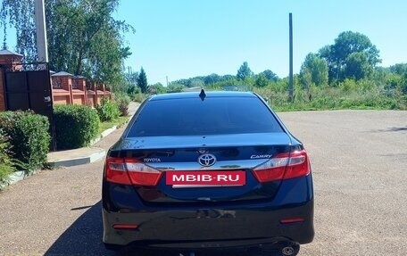 Toyota Camry, 2014 год, 1 600 000 рублей, 4 фотография