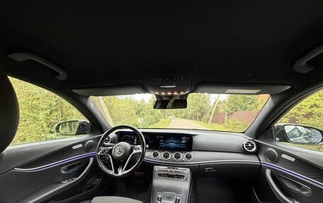 Mercedes-Benz E-Класс, 2020 год, 2 990 000 рублей, 8 фотография