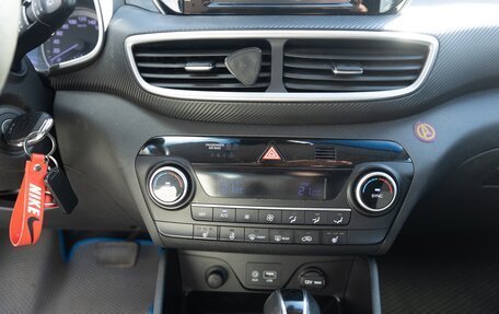 Hyundai Tucson III, 2018 год, 2 100 000 рублей, 23 фотография
