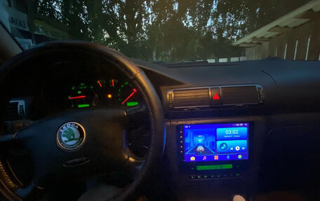 Skoda Superb III рестайлинг, 2003 год, 380 000 рублей, 15 фотография