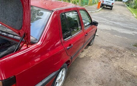 Volkswagen Vento, 1995 год, 130 000 рублей, 6 фотография