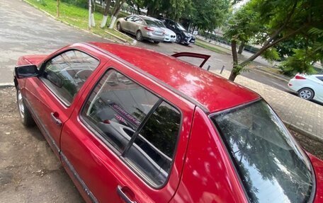 Volkswagen Vento, 1995 год, 130 000 рублей, 12 фотография