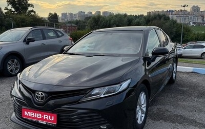 Toyota Camry, 2019 год, 2 800 000 рублей, 1 фотография