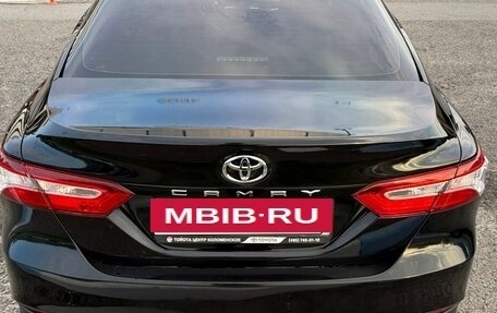 Toyota Camry, 2019 год, 2 800 000 рублей, 6 фотография