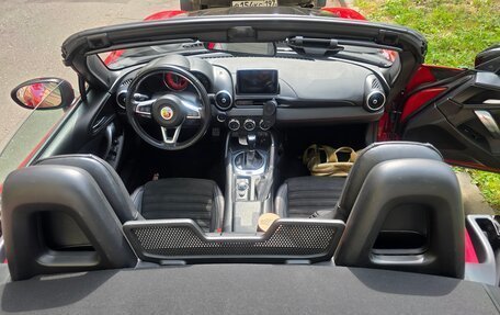 Fiat 124 Spider I, 2017 год, 3 450 000 рублей, 3 фотография
