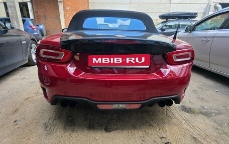 Fiat 124 Spider I, 2017 год, 3 450 000 рублей, 8 фотография