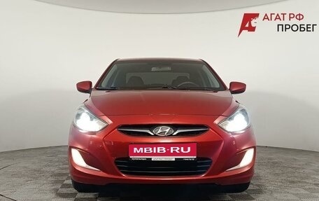 Hyundai Solaris II рестайлинг, 2012 год, 800 000 рублей, 2 фотография