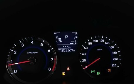 Hyundai Solaris II рестайлинг, 2012 год, 800 000 рублей, 13 фотография