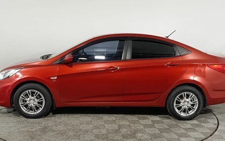 Hyundai Solaris II рестайлинг, 2012 год, 800 000 рублей, 4 фотография