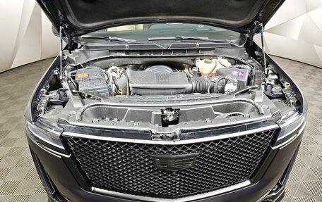Cadillac Escalade V, 2021 год, 8 999 000 рублей, 11 фотография