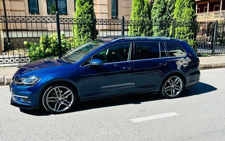 Volkswagen Golf VII, 2018 год, 1 615 000 рублей, 1 фотография