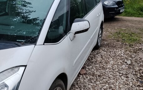 Citroen C4 Picasso II рестайлинг, 2012 год, 500 000 рублей, 5 фотография