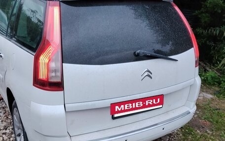 Citroen C4 Picasso II рестайлинг, 2012 год, 500 000 рублей, 6 фотография