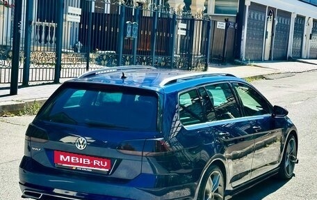 Volkswagen Golf VII, 2018 год, 1 615 000 рублей, 6 фотография