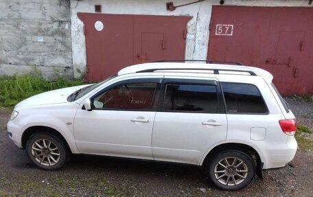 Mitsubishi Airtrek, 2002 год, 670 000 рублей, 18 фотография