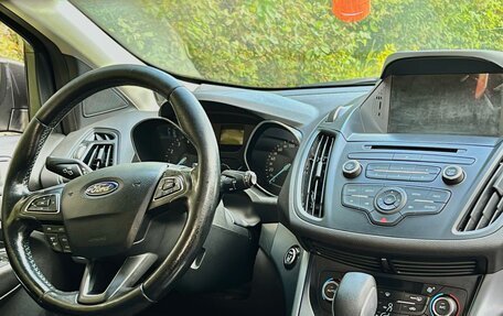 Ford Kuga III, 2017 год, 1 490 000 рублей, 14 фотография