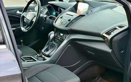 Ford Kuga III, 2017 год, 1 490 000 рублей, 20 фотография