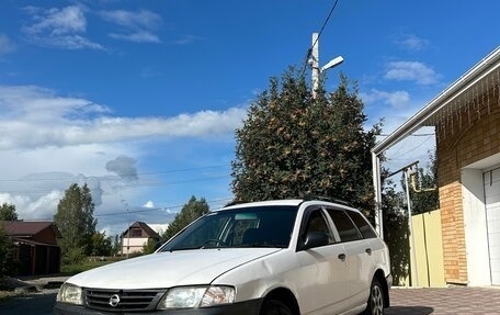 Nissan AD II, 2001 год, 160 000 рублей, 1 фотография