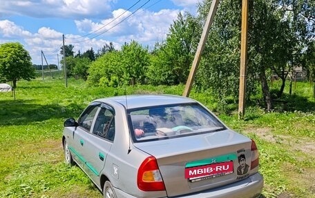 Hyundai Accent II, 2011 год, 280 000 рублей, 3 фотография