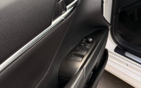 Toyota Camry, 2021 год, 3 000 050 рублей, 17 фотография