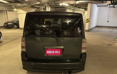 Scion xB II рестайлинг, 2004 год, 780 000 рублей, 4 фотография