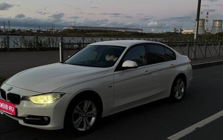 BMW 3 серия, 2013 год, 1 200 000 рублей, 10 фотография