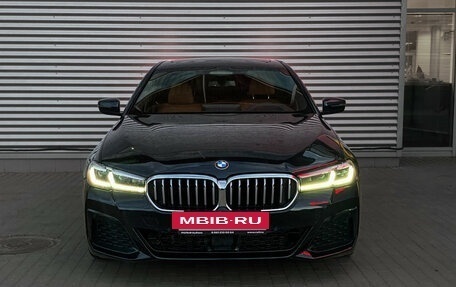 BMW 5 серия, 2020 год, 4 399 000 рублей, 2 фотография