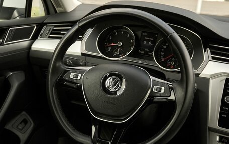Volkswagen Passat B8 рестайлинг, 2019 год, 2 075 000 рублей, 8 фотография