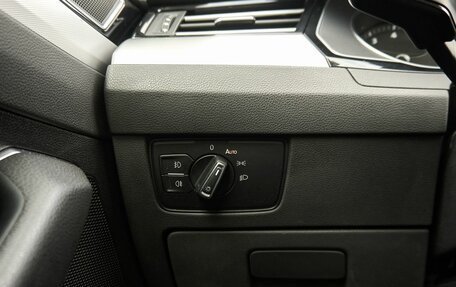 Volkswagen Passat B8 рестайлинг, 2019 год, 2 075 000 рублей, 7 фотография