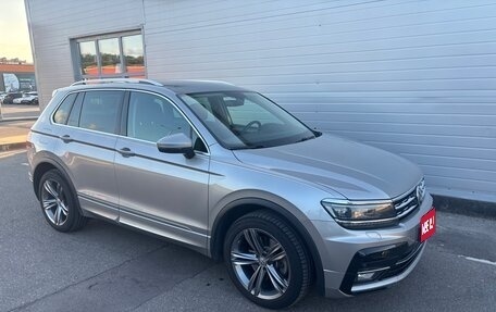 Volkswagen Tiguan II, 2018 год, 2 850 000 рублей, 1 фотография