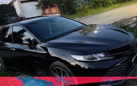 Toyota Camry, 2019 год, 2 490 000 рублей, 1 фотография
