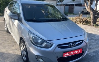 Hyundai Solaris II рестайлинг, 2011 год, 620 000 рублей, 1 фотография