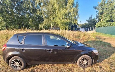 KIA cee'd I рестайлинг, 2011 год, 750 000 рублей, 4 фотография