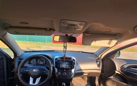 KIA cee'd I рестайлинг, 2011 год, 750 000 рублей, 7 фотография