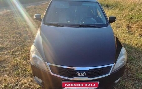 KIA cee'd I рестайлинг, 2011 год, 750 000 рублей, 2 фотография