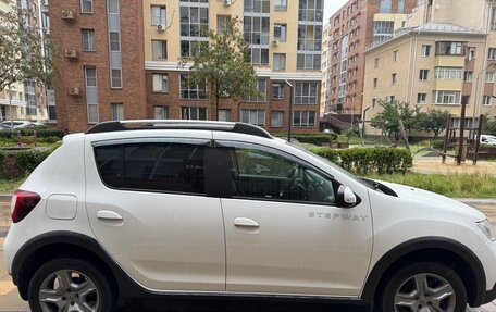 Renault Sandero II рестайлинг, 2019 год, 1 350 000 рублей, 2 фотография