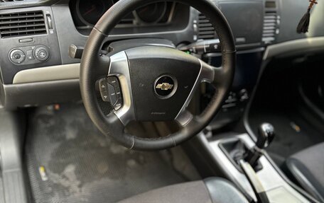 Chevrolet Epica, 2010 год, 800 000 рублей, 21 фотография