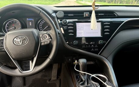 Toyota Camry, 2019 год, 2 490 000 рублей, 10 фотография
