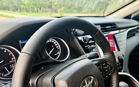 Toyota Camry, 2019 год, 2 490 000 рублей, 5 фотография