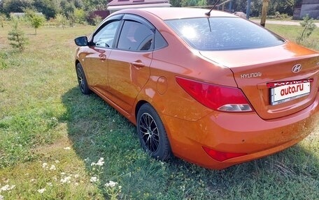 Hyundai Solaris II рестайлинг, 2015 год, 1 080 000 рублей, 6 фотография